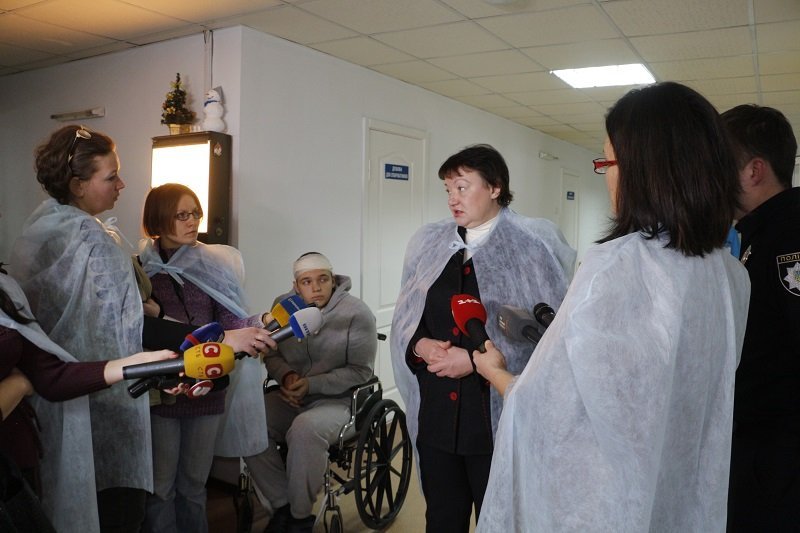 Геройский поступок: полисмен ценой собственного здоровья спас жизнь человеку (ФОТО, ВИДЕО) 3