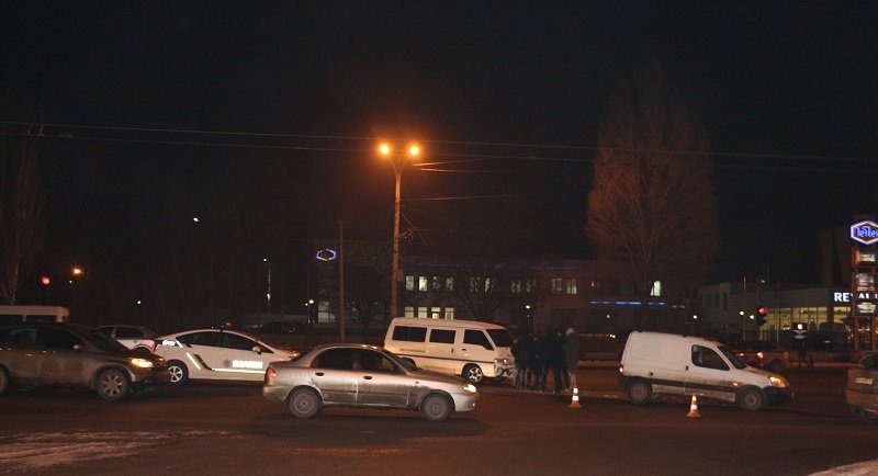 ДТП на Запорожском: столкнулись Citroen и Hyundai (ФОТО) 8