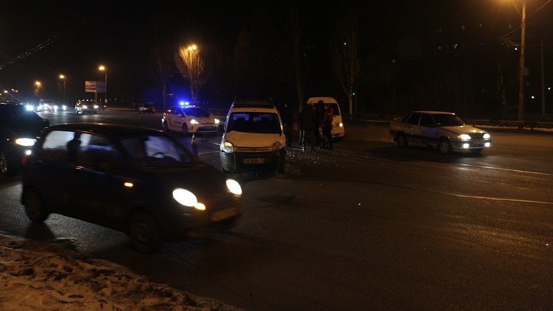 ДТП на Запорожском: столкнулись Citroen и Hyundai (ФОТО) 9
