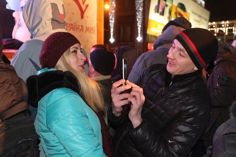 В Днепре с рождественским концертом выступил Олег Скрипка (ФОТО, ВИДЕО) 15