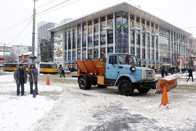 Как Днепр чистят от снега и безопасно ли в городе (ФОТО) 8