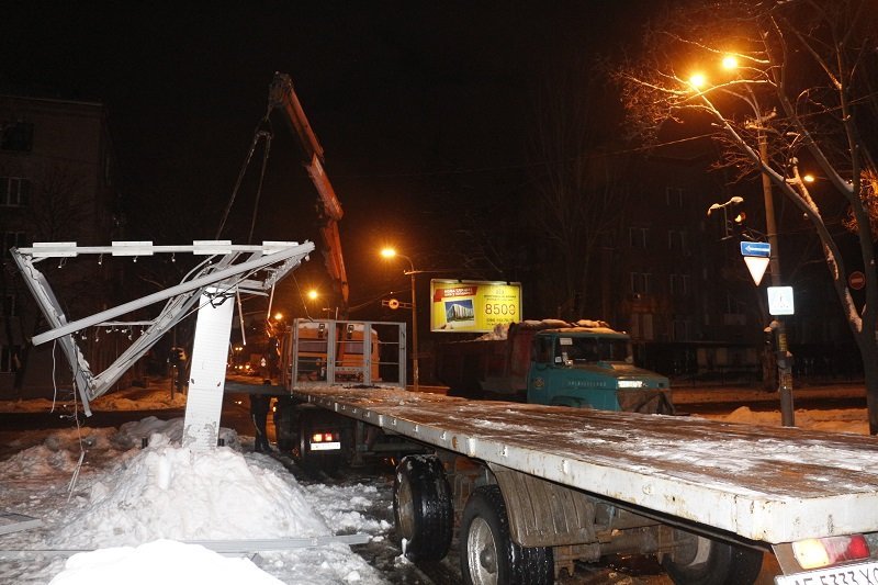 Сильные хлопки и много полиции: что происходило ночью в Днепре (ФОТО) 8