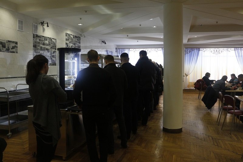 Ревизия столовой горсовета Днепра: сколько стоит поесть у Филатова (ФОТО) 19