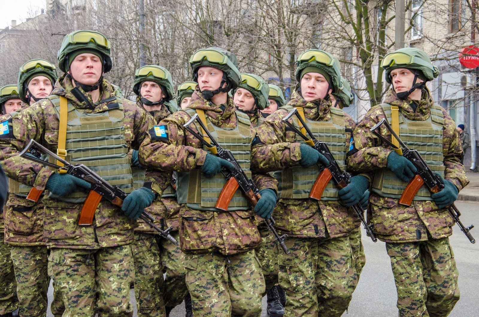 За последний год на службу по контракту вступили более 4,5 тысячи жителей Днепропетровщины (ФОТО) 1