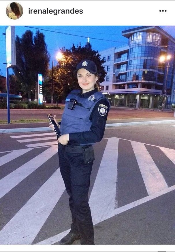 ТОП-12 девушек-полицейских из Днепра (ФОТО) 24