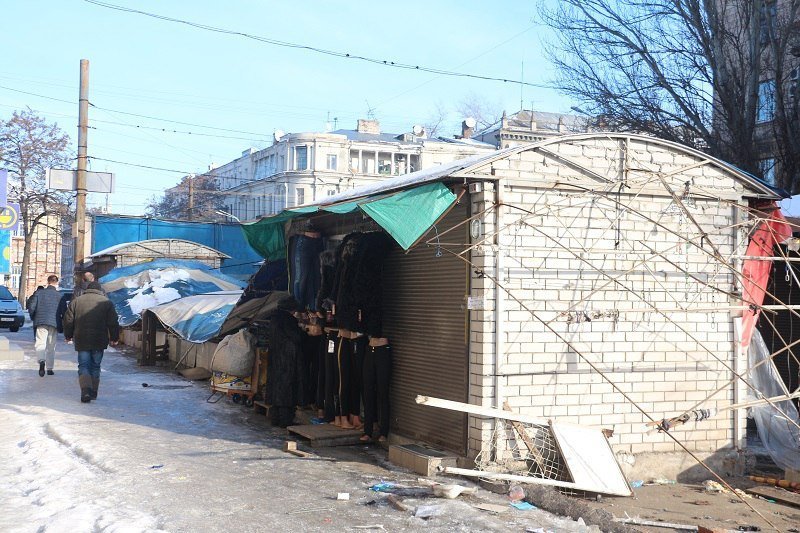 В Днепре снесли незаконный рынок перед "Озеркой" (ФОТО) 7