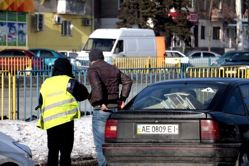 На Слобожанском столкнулись 3 автомобиля: образовалась пробка (ФОТО) 9