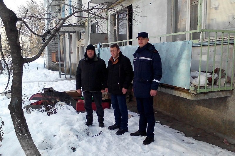 Под Днепром мужчина героически спас из пожара маленькую девочку (ФОТО) 2