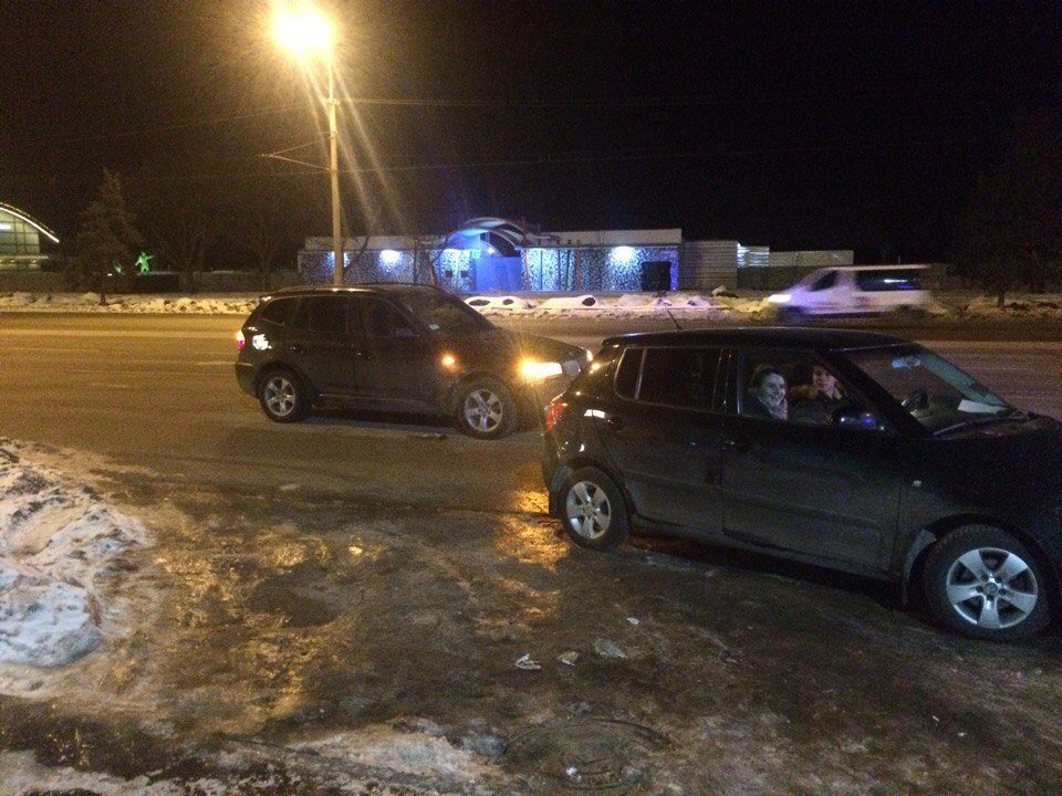 Авария на Победе: столкнулись два автомобиля (ФОТО) 1