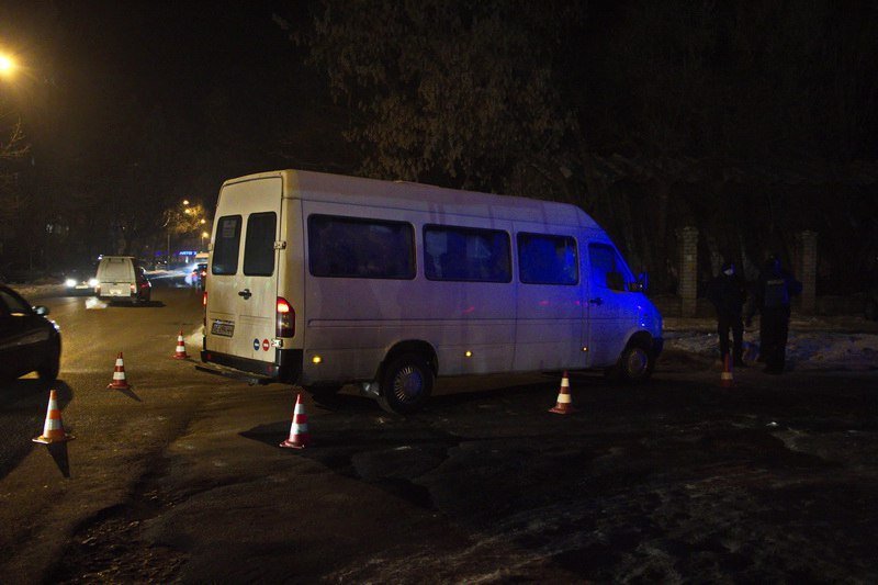 Возле 6-й больницы маршрутка сбила ребенка (ФОТО) 2