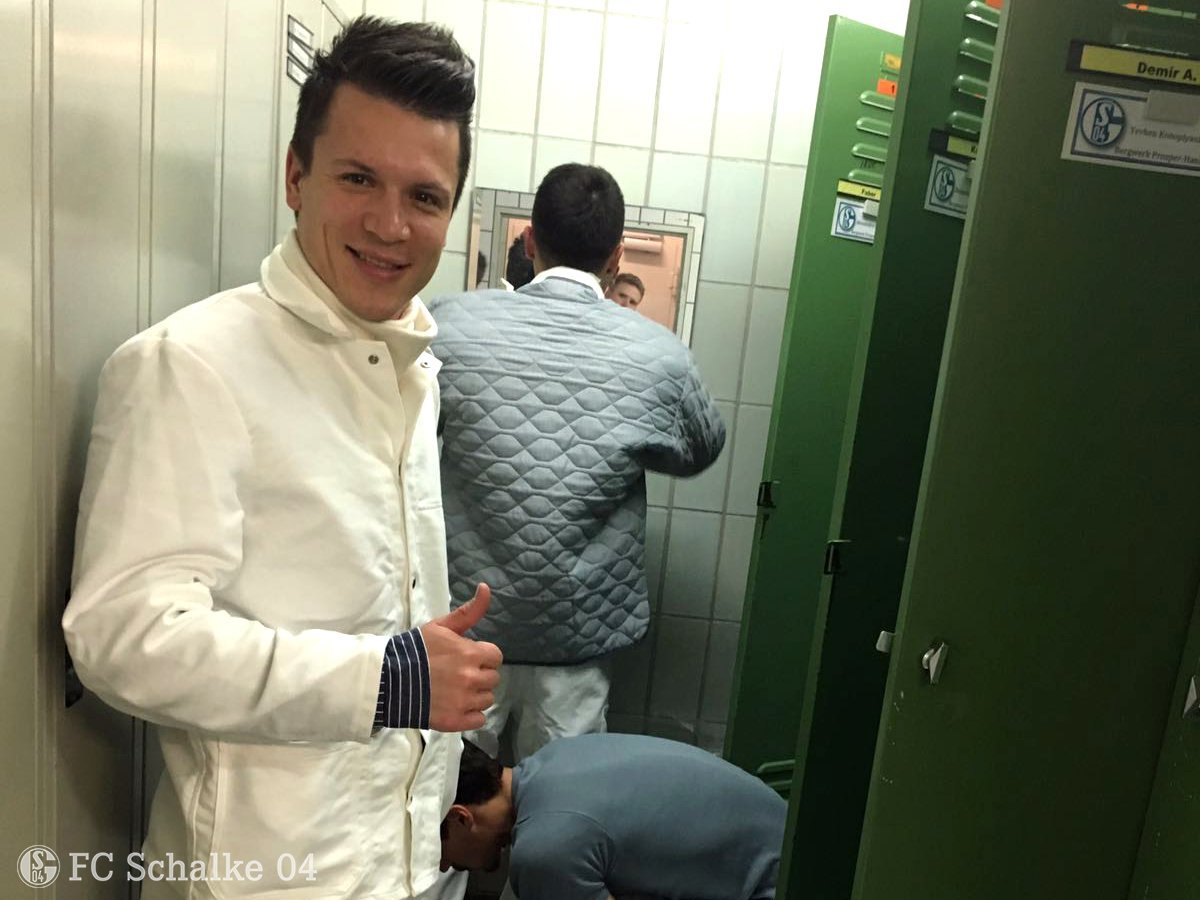 Таким вы его еще не видели: Коноплянка удивил новыми фотографиями 2