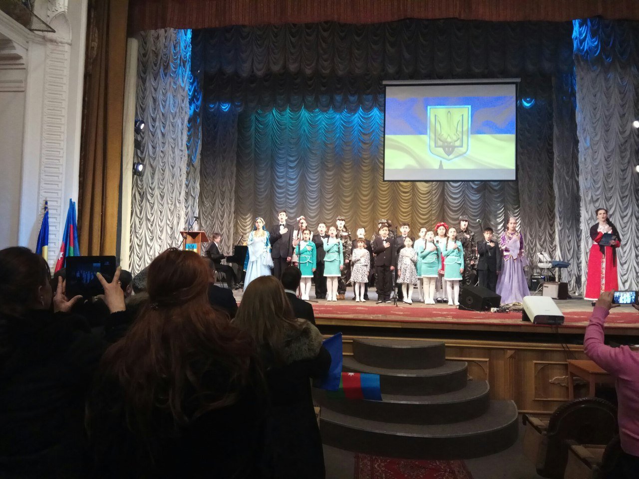 Две страны - одна боль: в Днепре почтили память погибших в Баку, в АТО и на Майдане (ФОТО, ВИДЕО) 3