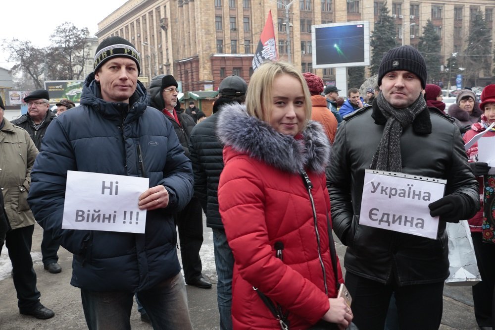 Жители Днепра вышли на протест против российской агрессии (ФОТО, ВИДЕО) 6