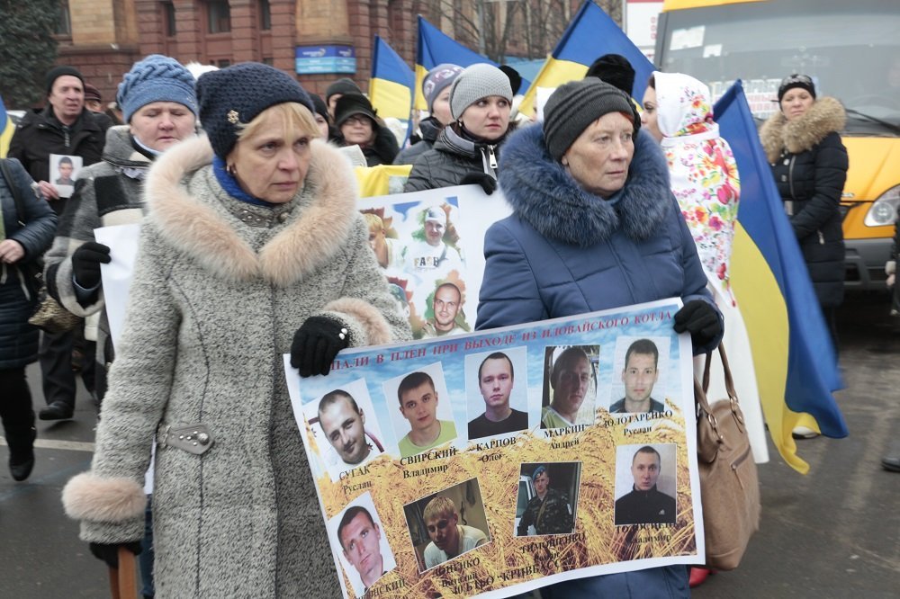 Жители Днепра вышли на протест против российской агрессии (ФОТО, ВИДЕО) 9