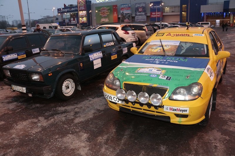 В Днепре стартовали автогонки: как это было (ФОТО) 14