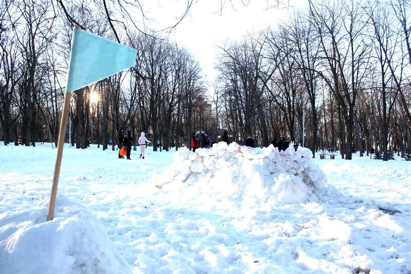 Жители Днепра сражались в снежной битве (ФОТО, ВИДЕО) 1