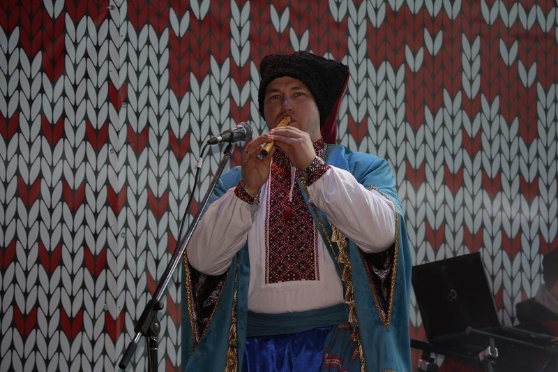 На площади Героев Майдана прошли вечерницы: как это было (ФОТО, ВИДЕО) 9