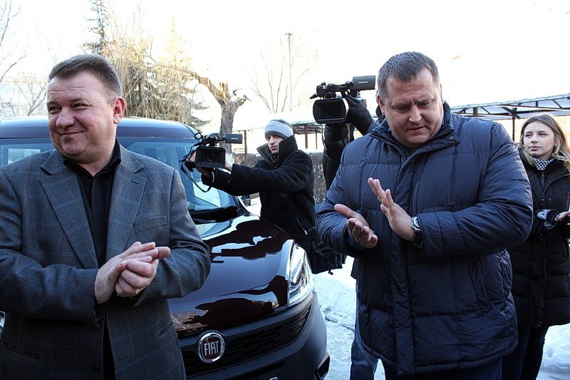 Филатов передал одному из терцентров Днепра новый Fiat (ФОТО) 1