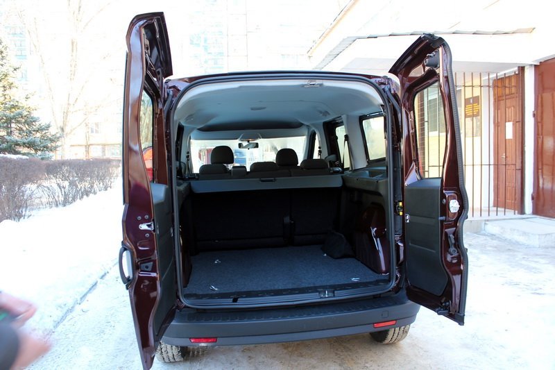 Филатов передал одному из терцентров Днепра новый Fiat (ФОТО) 3