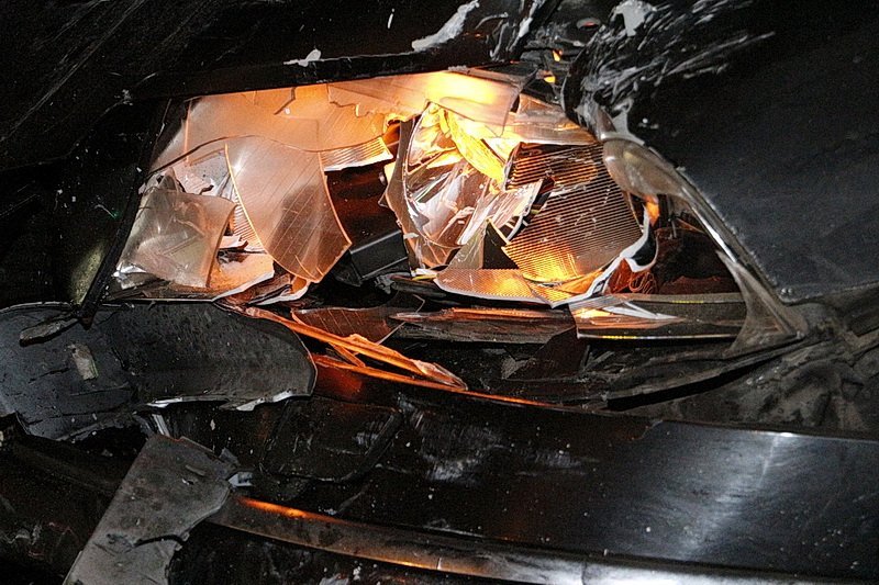 ДТП на Победе-4: столкнулись Ford Fiesta и Volkswagen Passat (ФОТО) 5