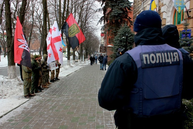 Что происходило сегодня возле Облпрокуратуры (ФОТО) 5