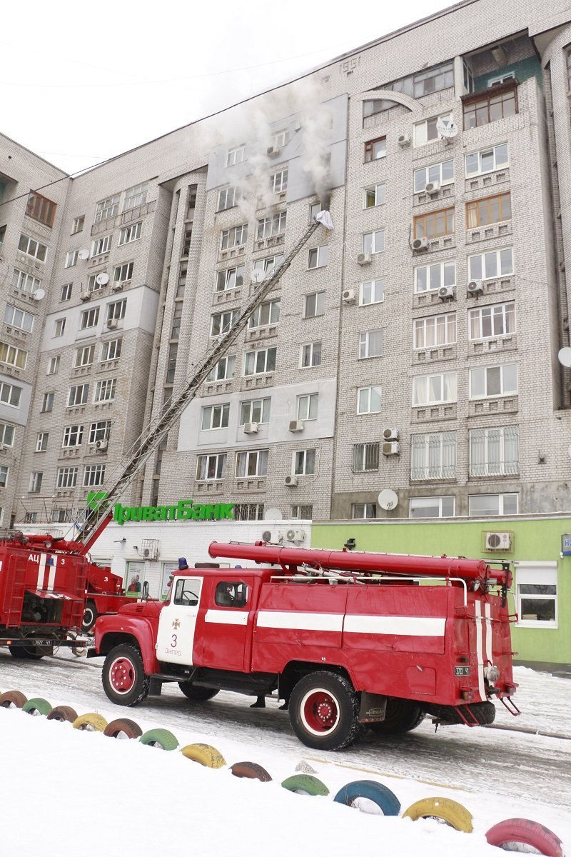 Пожар на Высоцкого: в огне погибла двухлетняя девочка (ФОТО, ВИДЕО) 10