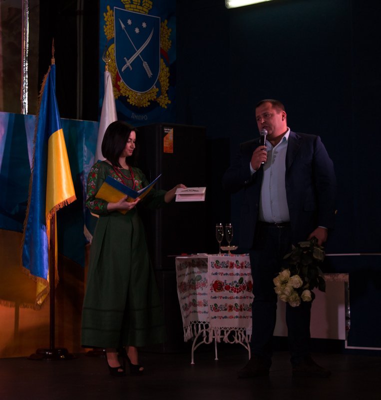 Где в Днепре можно пожениться за сутки и что на росписи делает мэр Филатов (ФОТО) 11