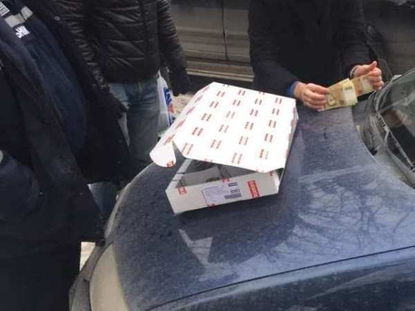В Днепре два полковника спасательной службы попались на взятке (ФОТО) 1