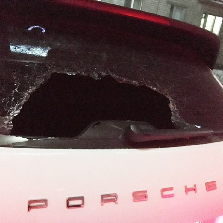 В Днепре ограбили розовый Porshe известной телеведущей (ФОТО) 1