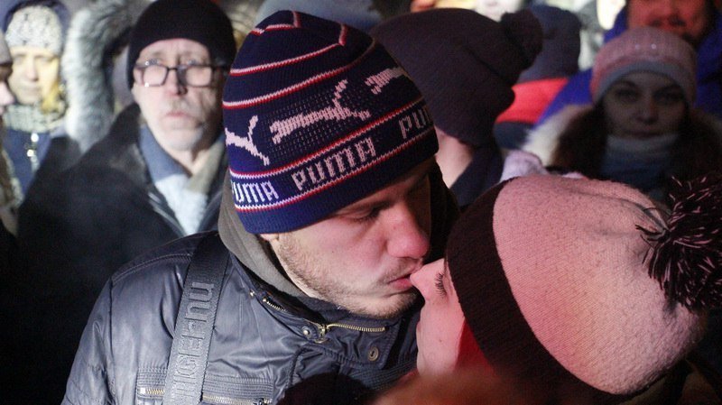 Слезы и овации: в Днепре прошёл концерт памяти Кузьмы Скрябина, посвящённый воинам АТО (ФОТО, ВИДЕО) 7