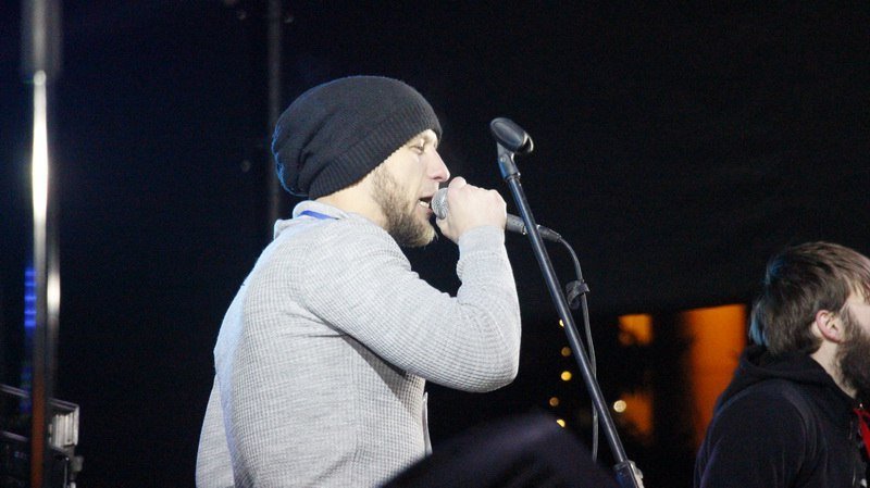 Слезы и овации: в Днепре прошёл концерт памяти Кузьмы Скрябина, посвящённый воинам АТО (ФОТО, ВИДЕО) 9