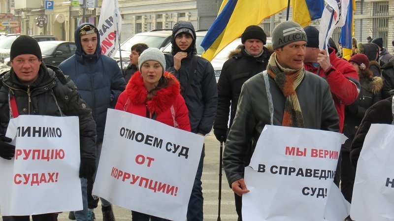 Кто и зачем перекрывает дорогу возле "МОСТ-сити" (ФОТО, ВИДЕО) 10