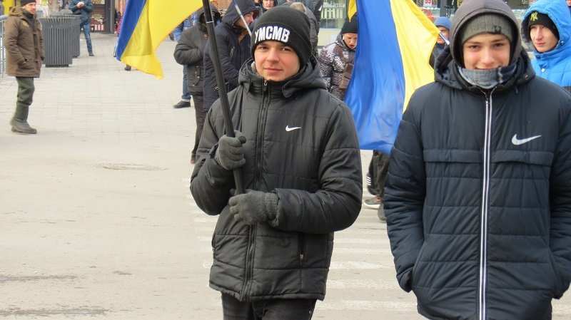 Кто и зачем перекрывает дорогу возле "МОСТ-сити" (ФОТО, ВИДЕО) 12