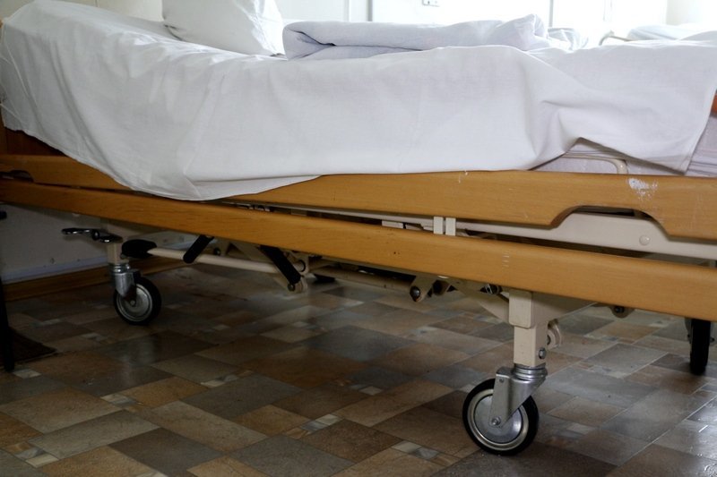 Волонтеры подарили больницам Днепра инвентарь и медицинское оборудование (ФОТО) 6