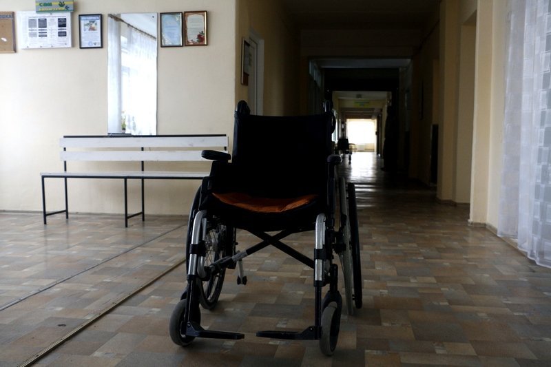 Волонтеры подарили больницам Днепра инвентарь и медицинское оборудование (ФОТО) 10