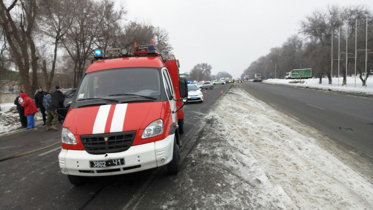 Авария на Криворожской трассе: погибли три человека (ФОТО) 15