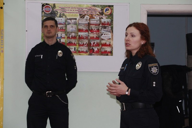 Безопасность для женщин: краткий видеоурок о том, как защититься от нападения (ФОТО, ВИДЕО) 2