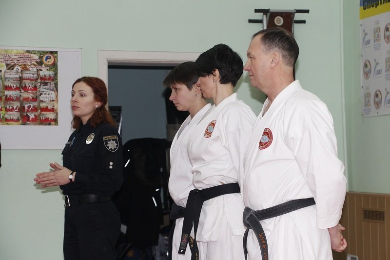 Безопасность для женщин: краткий видеоурок о том, как защититься от нападения (ФОТО, ВИДЕО) 8