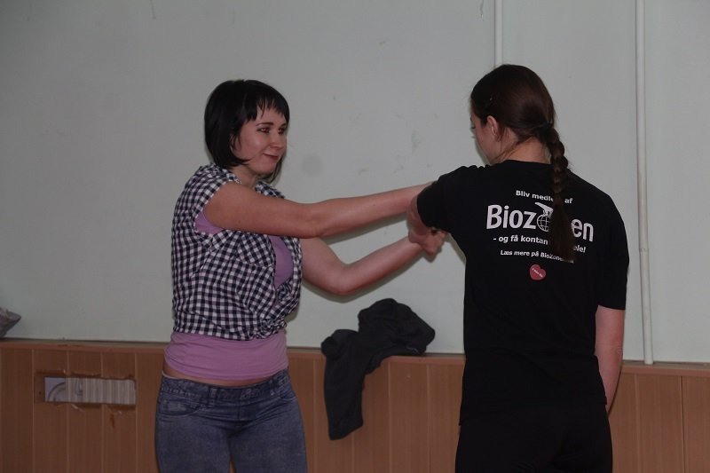 Безопасность для женщин: краткий видеоурок о том, как защититься от нападения (ФОТО, ВИДЕО) 16