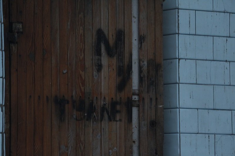 Ревизия «по-большому» и «по-маленькому»: в центре Днепра предлагают платно "сходить в гаражи" (ФОТО) 2