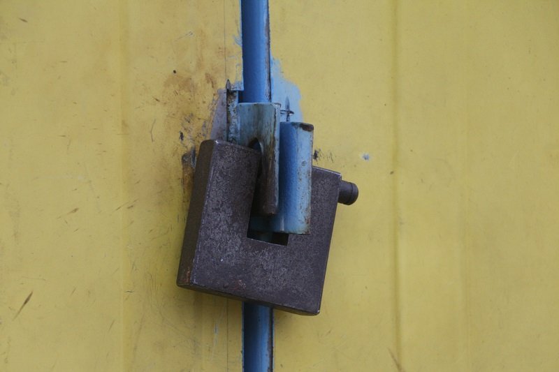 Ревизия «по-большому» и «по-маленькому»: в центре Днепра предлагают платно "сходить в гаражи" (ФОТО) 5