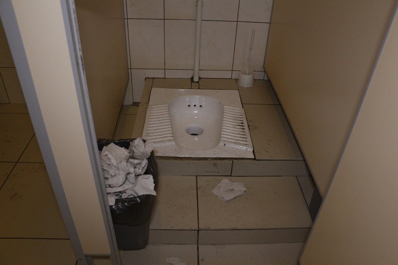 Ревизия «по-большому» и «по-маленькому»: в центре Днепра предлагают платно "сходить в гаражи" (ФОТО) 7