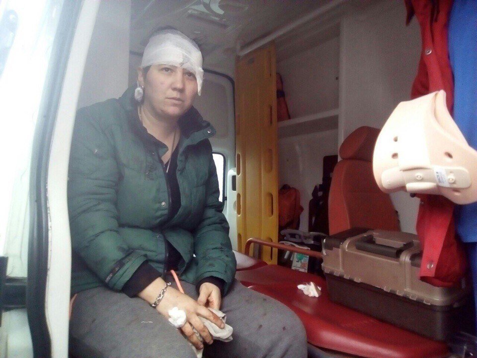 В Днепре столкнулись микроавтобус и "Нива": полиция ищет свидетелей ДТП с пострадавшими (ФОТО) 7