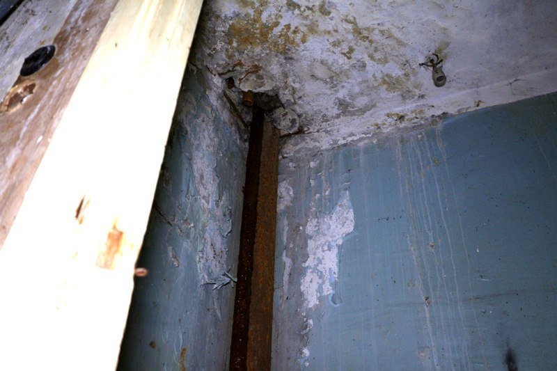 Крик о помощи: у жителей дома на Слобожанском каждый день прорывает трубы вот уже три года (ФОТО) 7