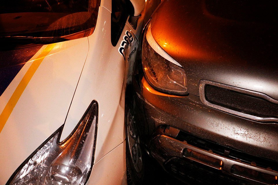 На Набережной патрульный "Приус" не поделил дорогу с  KIA (ФОТО) 4