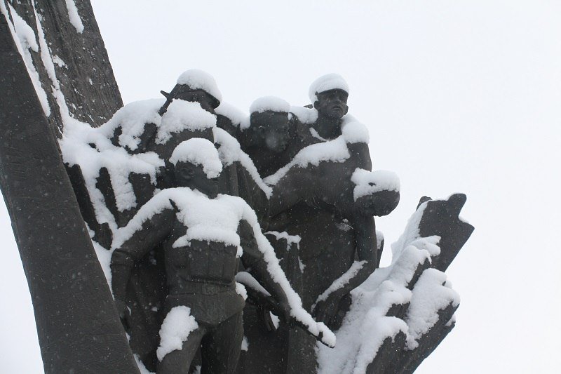 Сказочный Днепр: в город вернулась настоящая зима (ФОТО) 23