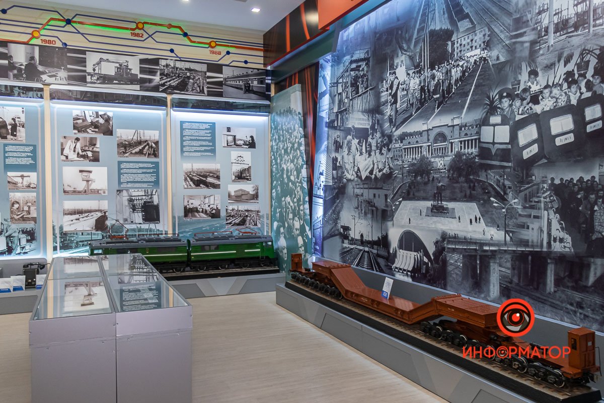 С понедельника по пятницу с 8:30 до 16:00