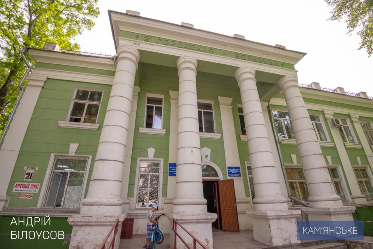 Андрей Белоусов также отметил, что помимо больницы на Соцгороде, в этом году будет капитально отремонтировано 10 отделений больниц и откроется построенная с нуля амбулатория в поселке Романково Андрей Белоусов также отметил, что помимо больницы на Соцгороде, в этом году будет капитально отремонтировано 10 отделений больниц и откроется построенная с нуля амбулатория в поселке Романково