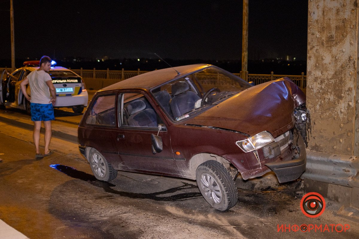 Повреждения автомобиля Повреждения автомобиля