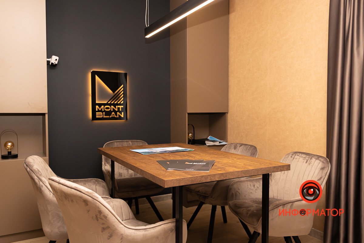 На территории Mont Blan предусмотрено все, что необходимо не просто для комфортной жизни, но и для отдыха, самореализации, работы и развития каждого жильца. На территории Mont Blan предусмотрено все, что необходимо не просто для комфортной жизни, но и для отдыха, самореализации, работы и развития каждого жильца.